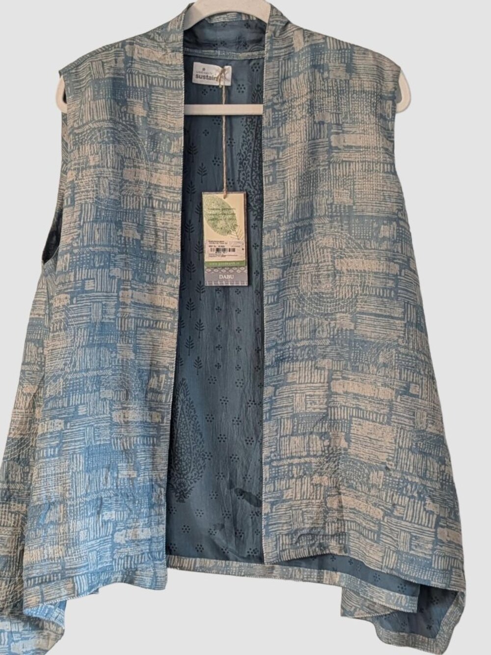 Good Earth Sustain Tussar Silk Vest Blue Dabu Block Print Embroidered NWT M/L